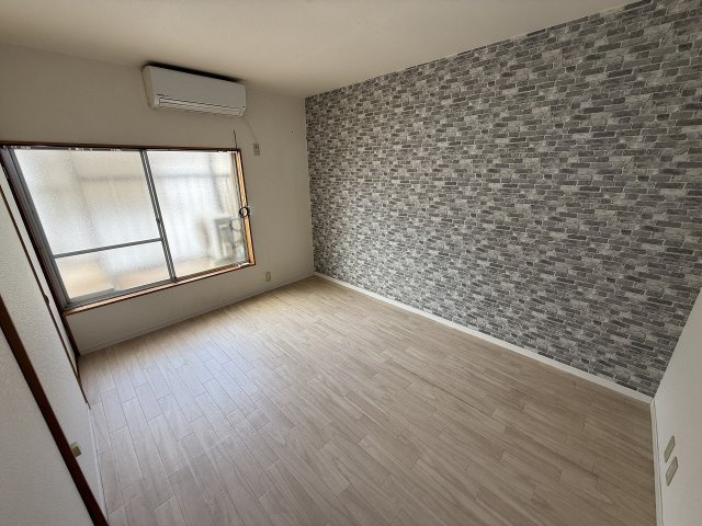 中曽司町戸建の居間・リビング