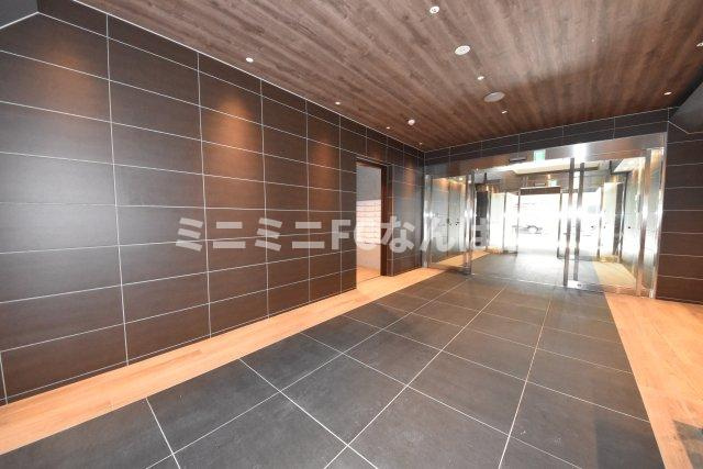 ドゥーエ南堀江のエントランス