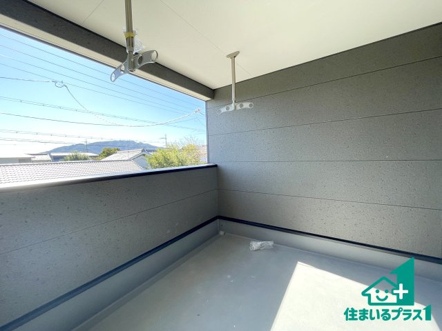 ★東近江市五個荘簗瀬町　第3期　新築一戸建てのバルコニー|日当たりのよいバルコニー！お部屋が開放的に！