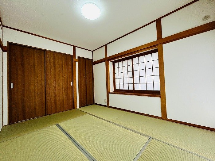 須惠町旅石戸建の和室