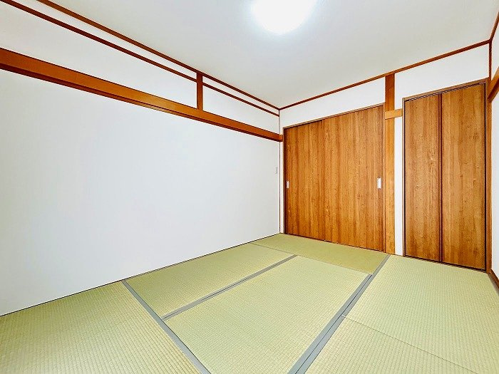 須惠町旅石戸建の和室