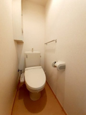 シンプルで使いやすいトイレです