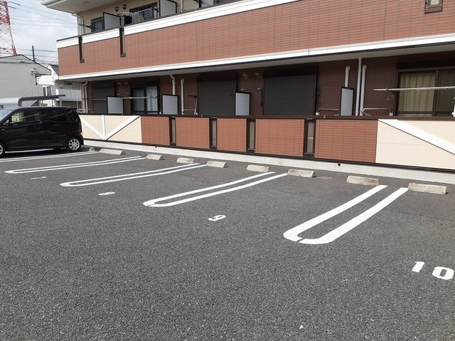 駐車場に車を止められます
