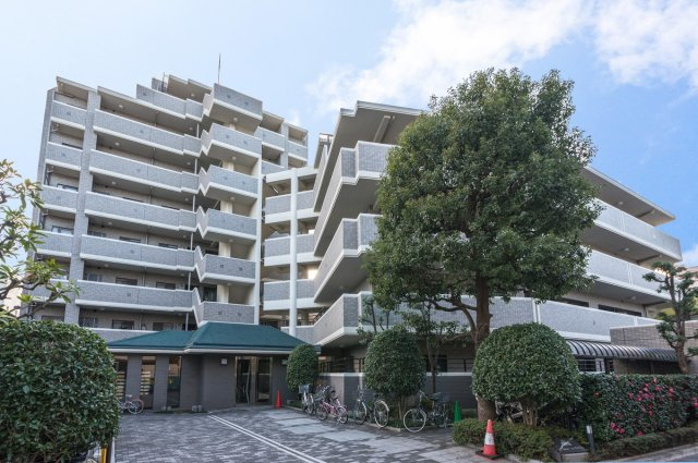アールヴェール哲学堂