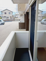広々としたバルコニーです