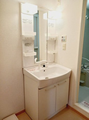 使いやすい洗面所です