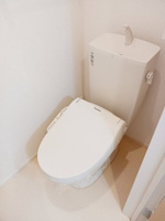 清潔感のあるトイレです