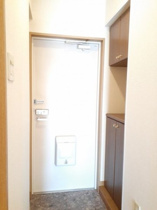 明るい玄関です