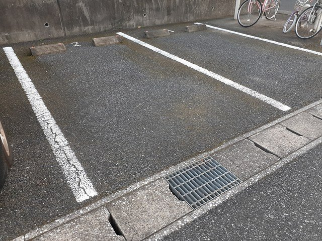 駐車スペースもあります