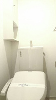 コンパクトで使いやすいトイレです