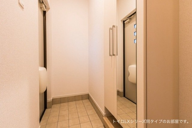 毎日通る玄関はこちらです