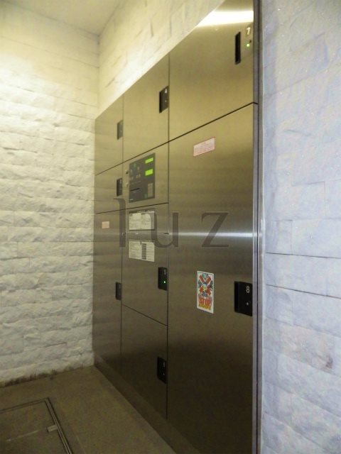 ドゥーエ横濱桜木町のその他共用部分|不在時に便利な宅配ボックス！