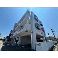 落ち着いた雰囲気の外観です