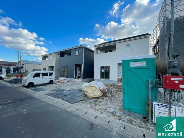 京都市西京区大原野灰方町　第1期　新築一戸建ての前面道路含む現地写真|現在の進捗状況です！順調に作業進行中、完成が待ち遠しいです！詳細の間取り等、お気軽にお問い合わせください！
