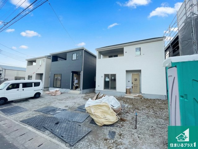 京都市西京区大原野灰方町　第1期　新築一戸建ての外観|周辺は落ち着いた街並みの住宅地！子育てがしやすい住環境です！まだ未完成ですが、現地でしかわからない事もございます。是非一度ご覧ください。