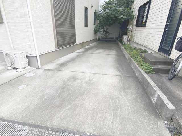 グランソフィア堀の内の駐車場|駐車スペース！