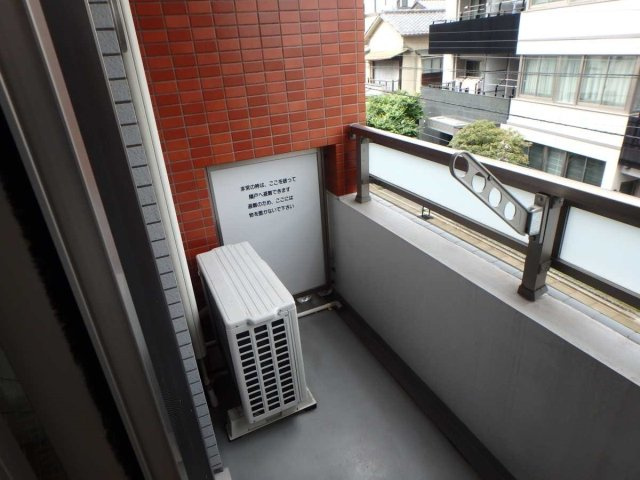 AQUA PRIME TOWER OSHIAGEのバルコニー