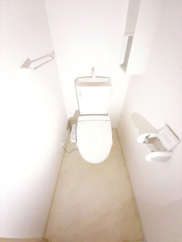 シンプルで使いやすいトイレです