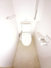 シンプルで使いやすいトイレです