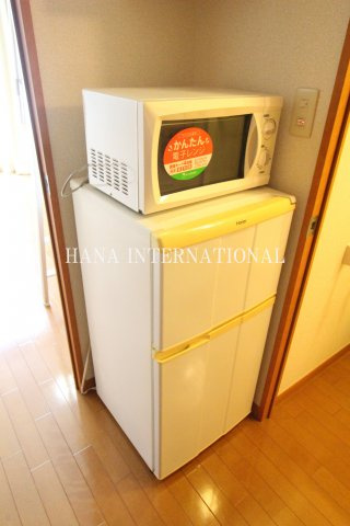 レオパレスボヌールのキッチン|家電