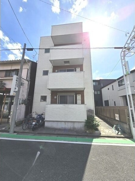 La Bala 桜本町の外観