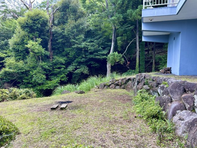 エンゼルフォレスト伊豆熱川別荘地の庭