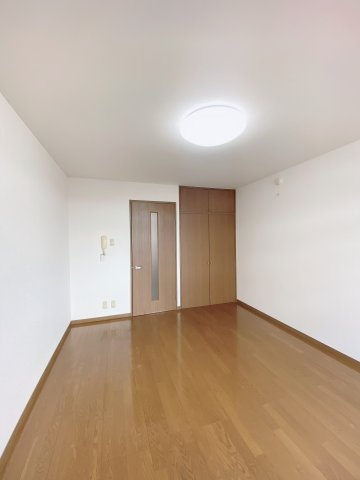セフィラ・Dの内装|別部屋同一間取りのお写真となります。