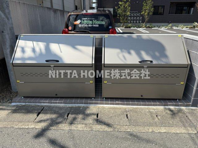 ブルジェオン駅南の設備|専用のゴミ捨て場があります◆