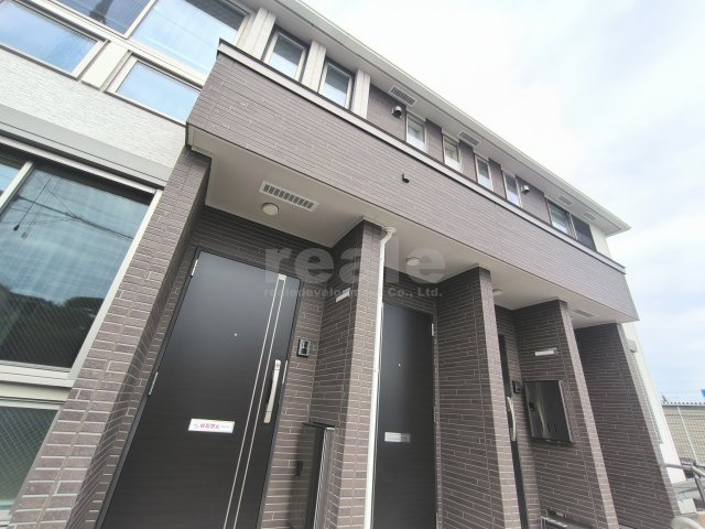 三鷹市新川６丁目のアパート