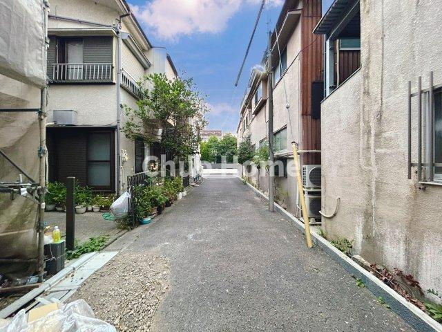 江戸川区東葛西5丁目新築分譲住宅の前面道路含む現地写真|前面道路