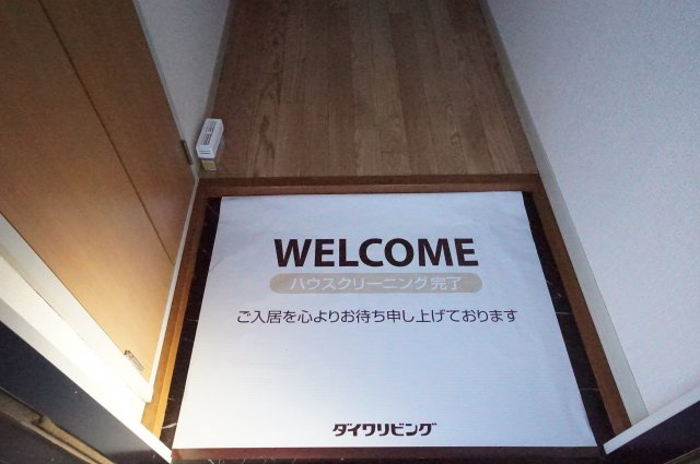 グランメールＡの玄関|同施工会社、同型タイプです