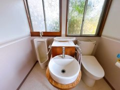 【トイレ】 | 東津田町中古戸建 | 清潔感のあるトイレです