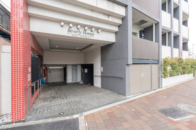 練馬区上石神井１丁目の賃貸マンションのエントランス
