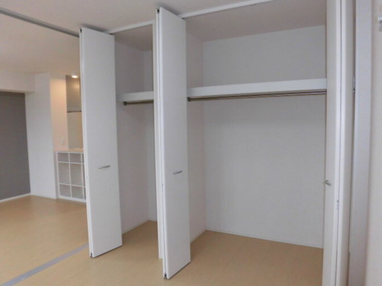 D-room古国府の収納