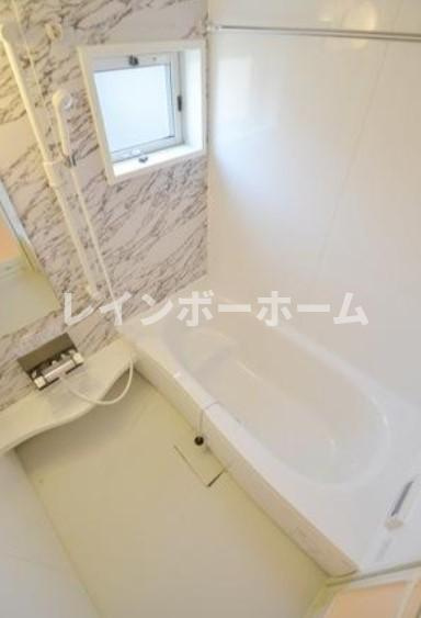 ラ　フロールの浴室|同物件別号室参考写真です。