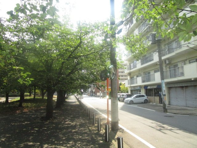 横浜市神奈川区反町２丁目の倉庫