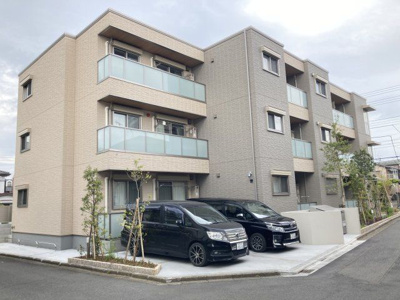 【駐車場】 | アルボル　デ　シルエロ　ＩＩ