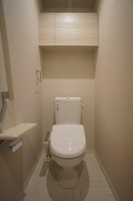 【トイレ】 | アルボル　デ　シルエロ　ＩＩ | 別のお部屋の写真です