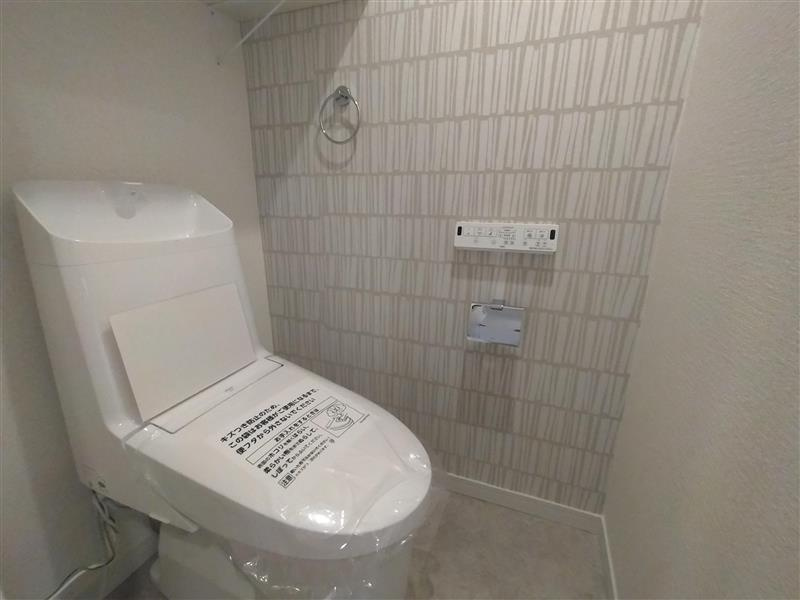 星和原コーポラスのトイレ|清潔感のあるトイレです