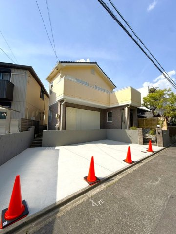名古屋市瑞穂区東栄町八丁目戸建の外観|外観もきれいです