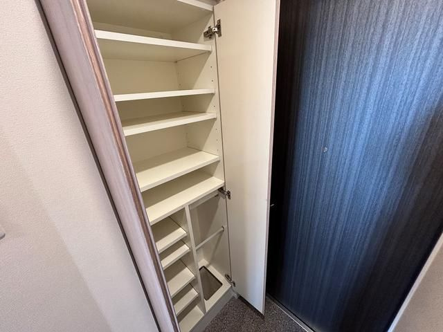Ｎ－Ｓｔａｇｅ三郷の玄関