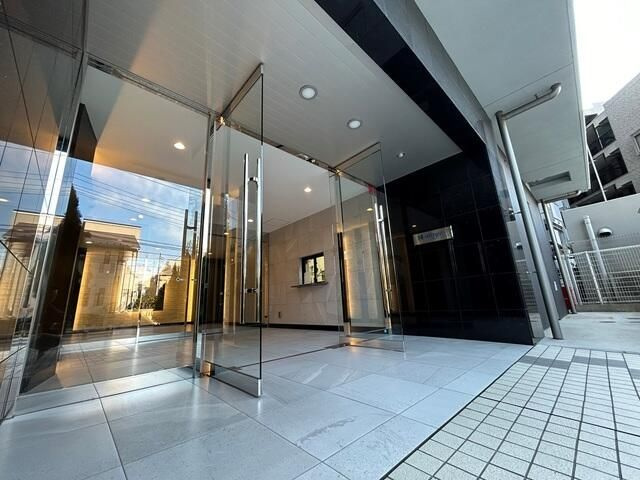 Ｎ－Ｓｔａｇｅ三郷のエントランス