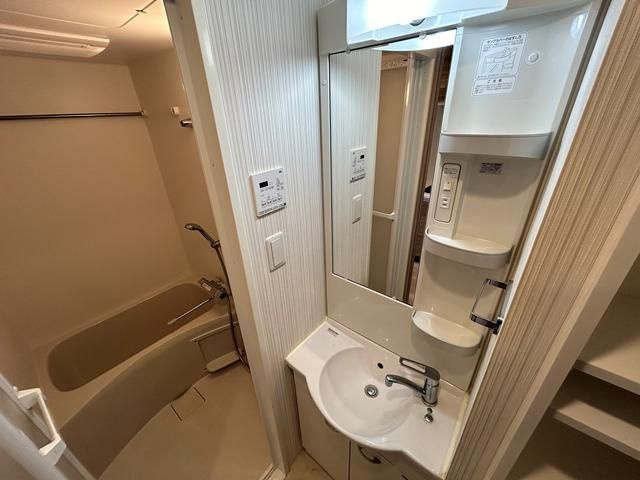 Ｎ－Ｓｔａｇｅ三郷の独立洗面台