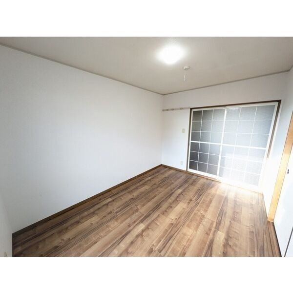ハイム山陽の内装
