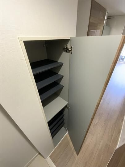 ＭＡＸＩＶ西川口ＡＺ　ＴＲＥの玄関