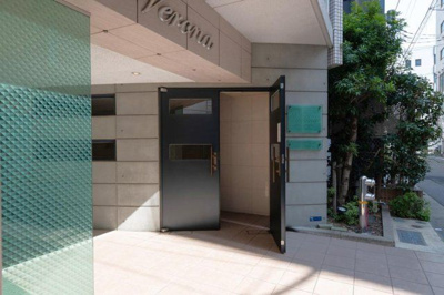 【エントランス】 | Verona門前仲町Lusso（ヴェローナ門前仲町ルッソ）