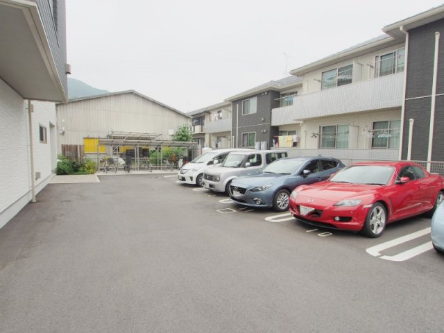 Ｐｅｐｐｅｒｇｒａｓｓの駐車場