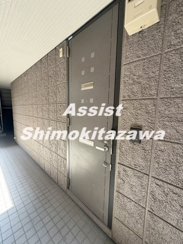 サンシティ若林の玄関