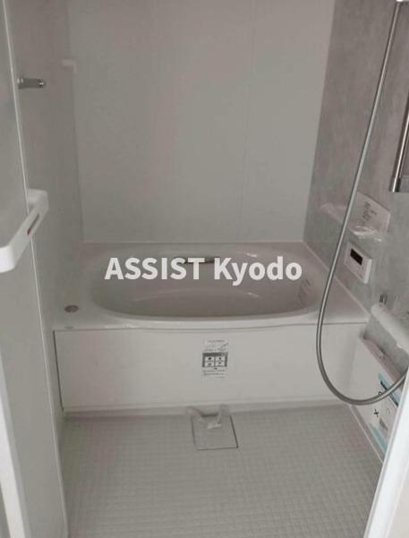 KENZ HOUSEの浴室