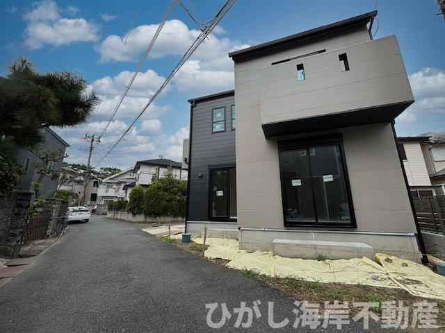 茅ヶ崎市平和町　新築戸建